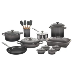 Le Creuset 20-Piece Mixed Material Cookware Set | Oyster